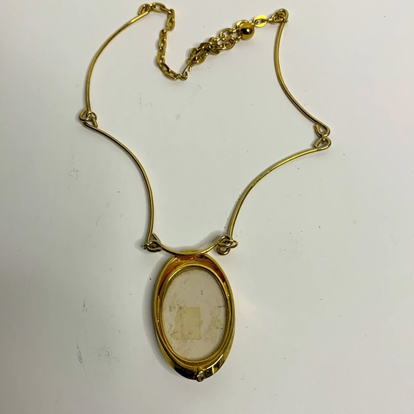 Vintage Necklace | Gold Linked Necklace With Oval Flower Print Charm | Feminine - Picture 5 of 7